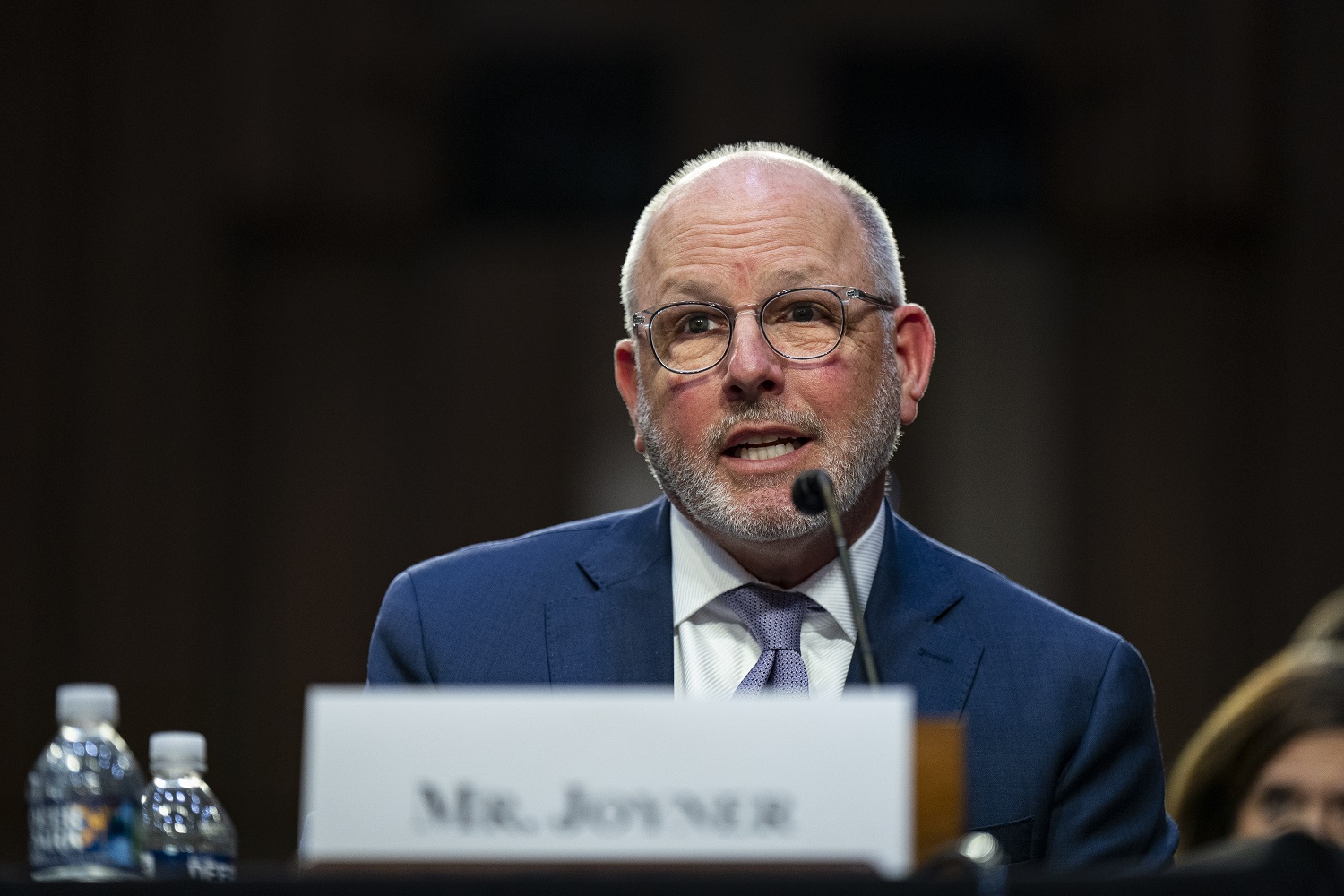 David Joyner durante uma audiência do Comitê de Saúde, Educação, Trabalho e Pensões do Senado em 2023 (Al Drago/Bloomberg)