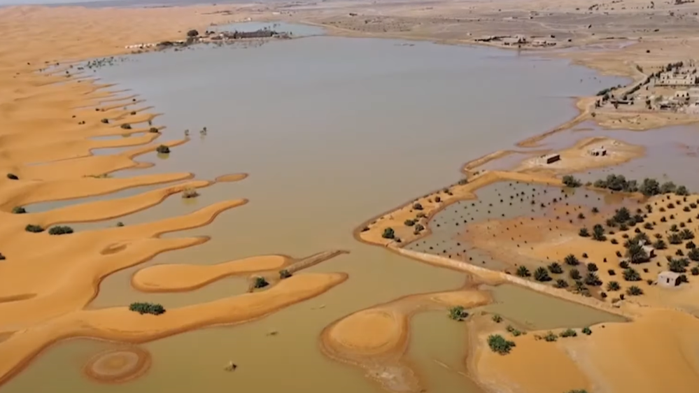 Enchente rara inunda partes do deserto do Saara pela primeira vez em décadas