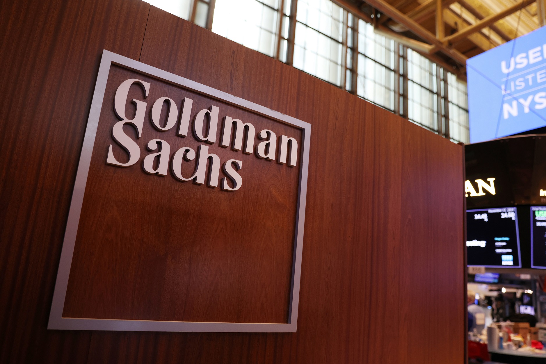 Lucro do Goldman salta para US$ 4,1 bi com ajuda de banco de investimento e trading