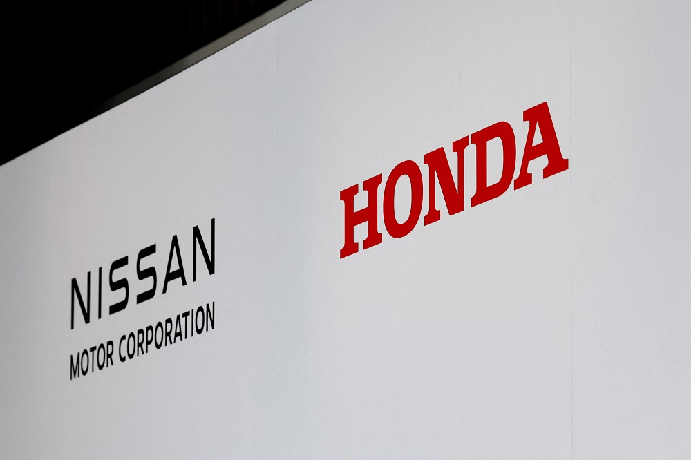 Logos de Nissan e Honda em Tóquio
 23/12/2024    REUTERS/Kim Kyung-Hoon