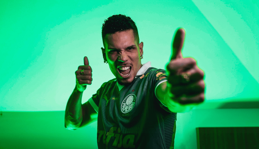 Paulinho assinou contrato com o Verdão até o fim de 2029 (Foto: Giovani Conde/by Canon/Palmeiras)