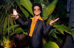 LOS ANGELES, CALIFORNIA - JULY 24: Co-Owner of SelvaRey Rum Bruno Mars attends the SelvaRey Pina Colada Party Hosted by Bruno Mars & Anderson .Paak at The Hollywood Roosevelt on July 24, 2022 in Los Angeles, California. (Photo by Kevin Mazur/Getty Images for SelvaRey)