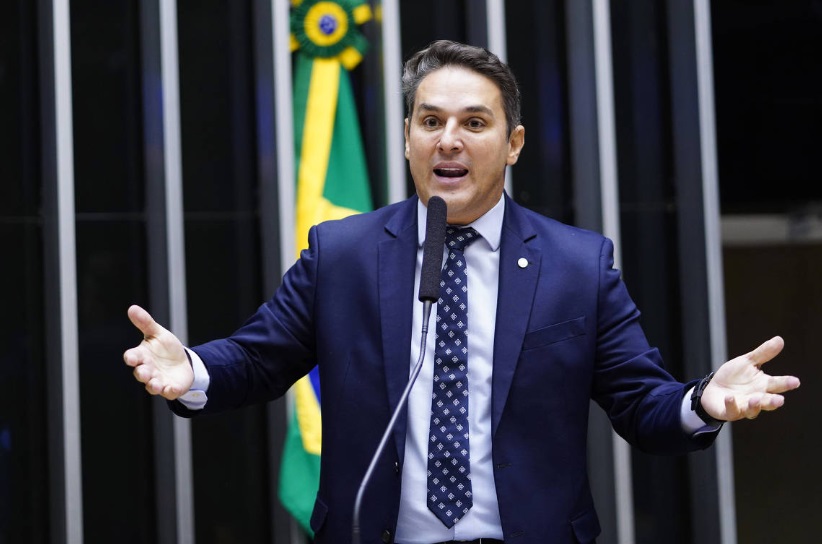 O deputado federal Zucco (PL-RS), líder da oposição na Câmara dos Deputados (Foto: Pablo Valadares/Câmara dos Deputados)