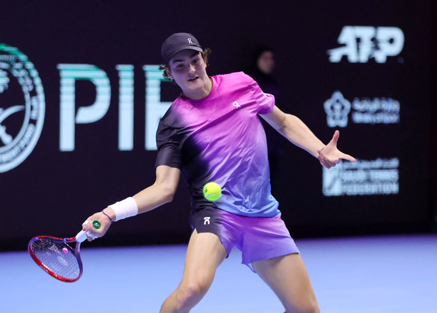 João Fonseca supera Guga e vira o brasileiro mais jovem a entrar no Top 100 da ATP