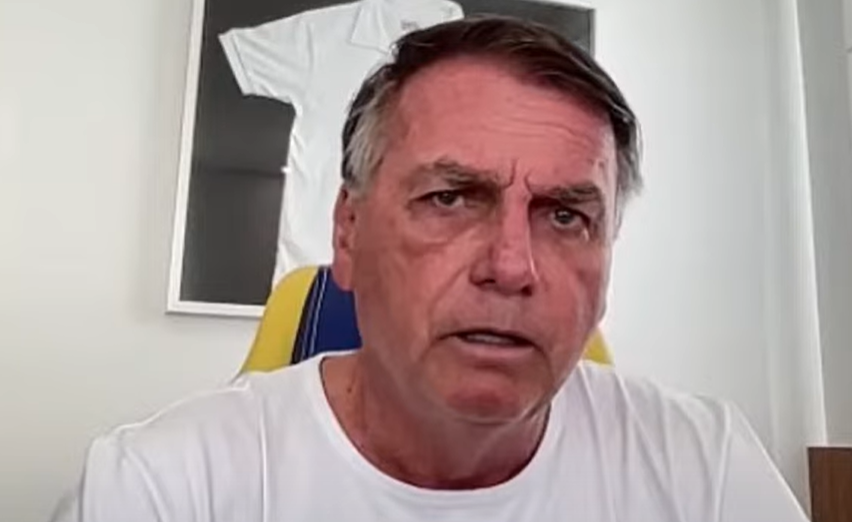 Bolsonaro diz que acorda todos os dias com a “sensação da PF na porta”