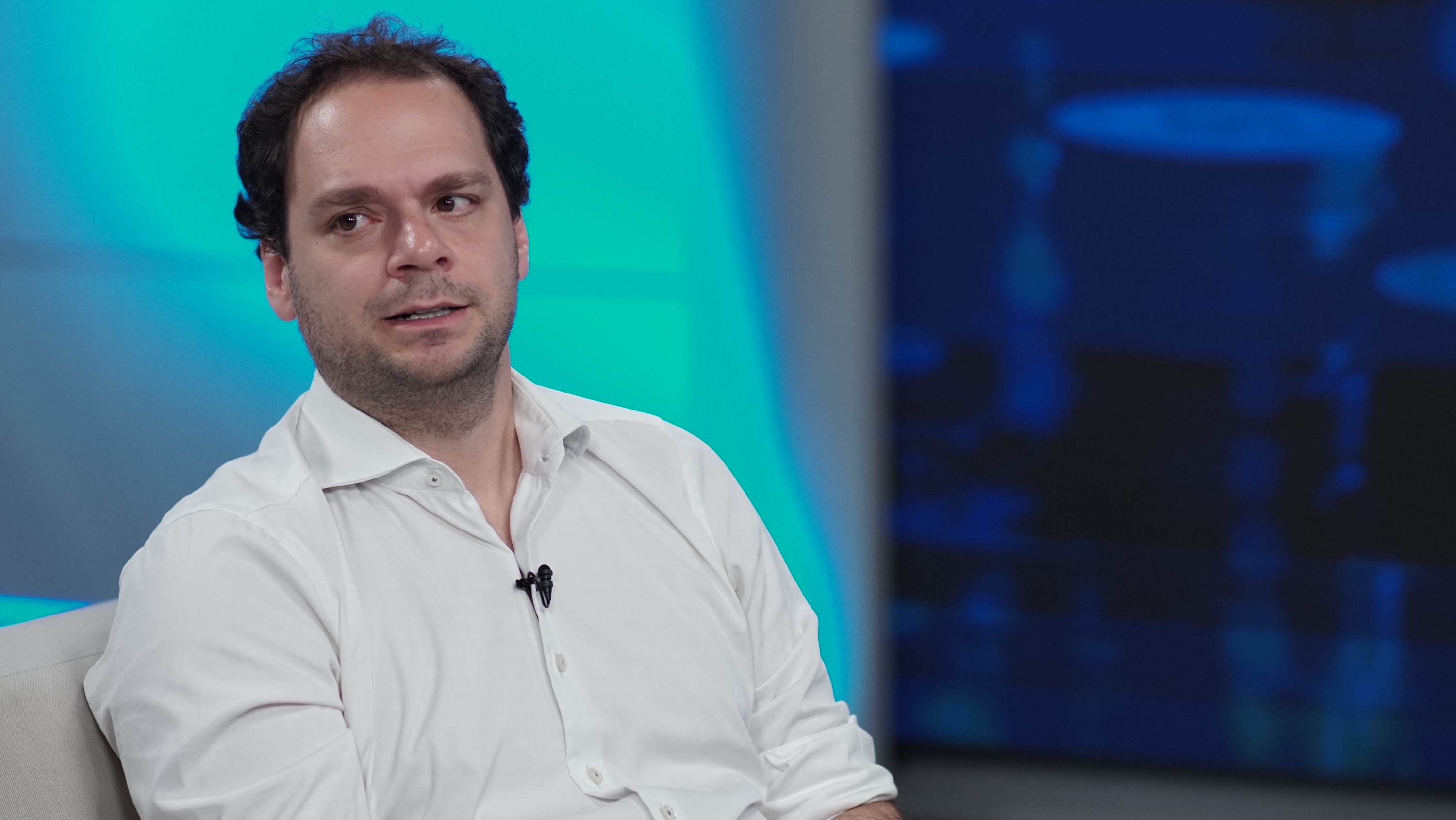 Tiago Reis participa de painel sobre alocação no Onde Investir 2025, promovido pelo InfoMoney. Foto: InfoMoney