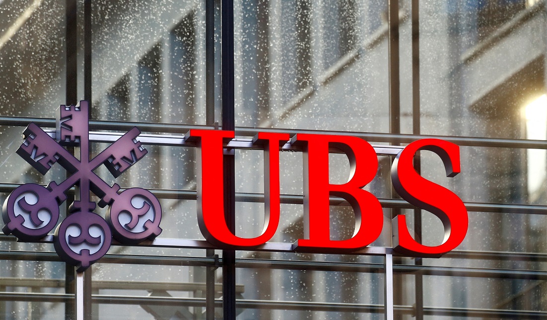 UBS bate previsão de lucro no 4º trimestre, mas plano de recompra de ações decepciona