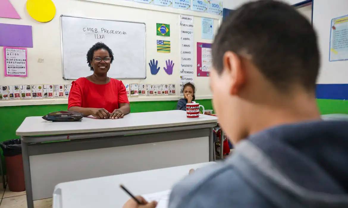 Programa dá 15% de desconto a professores da rede pública em hotéis pelo Brasil