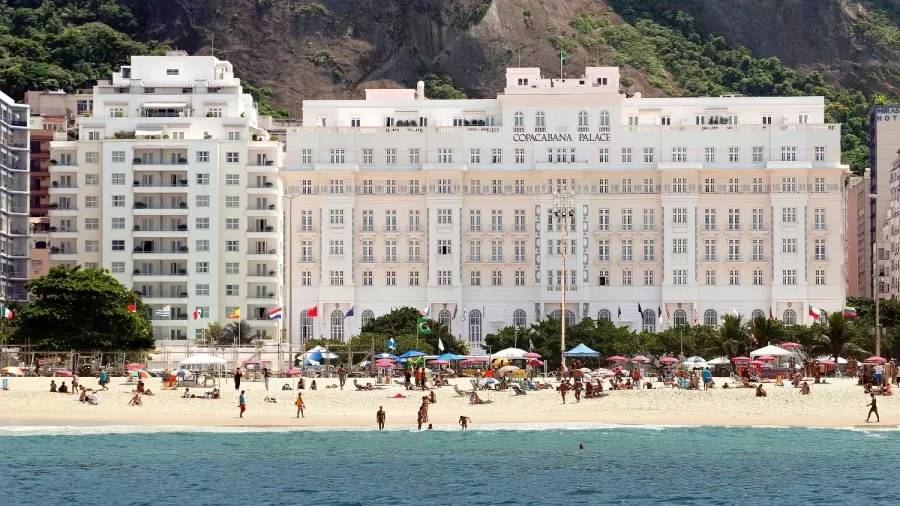 Copacabana Palace realiza leilão de mobília antes de grande reforma; veja detalhes